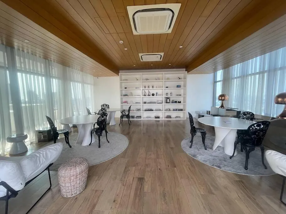 Acqua Private Residence Iguazu Tower 50Th Floor Manila 0*,  Philippines
