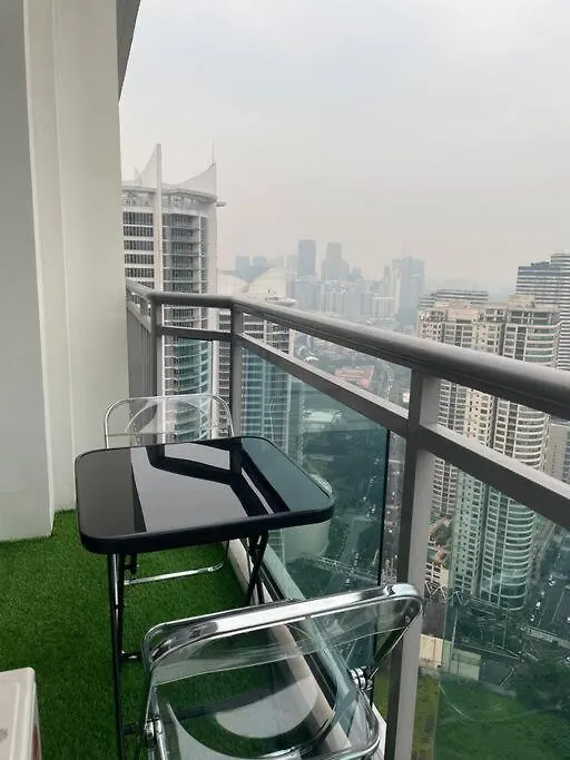 Acqua Private Residence Iguazu Tower 50Th Floor Manila Philippines