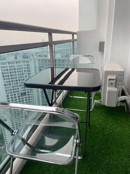 מנילה Acqua Private Residence Iguazu Tower 50Th Floor